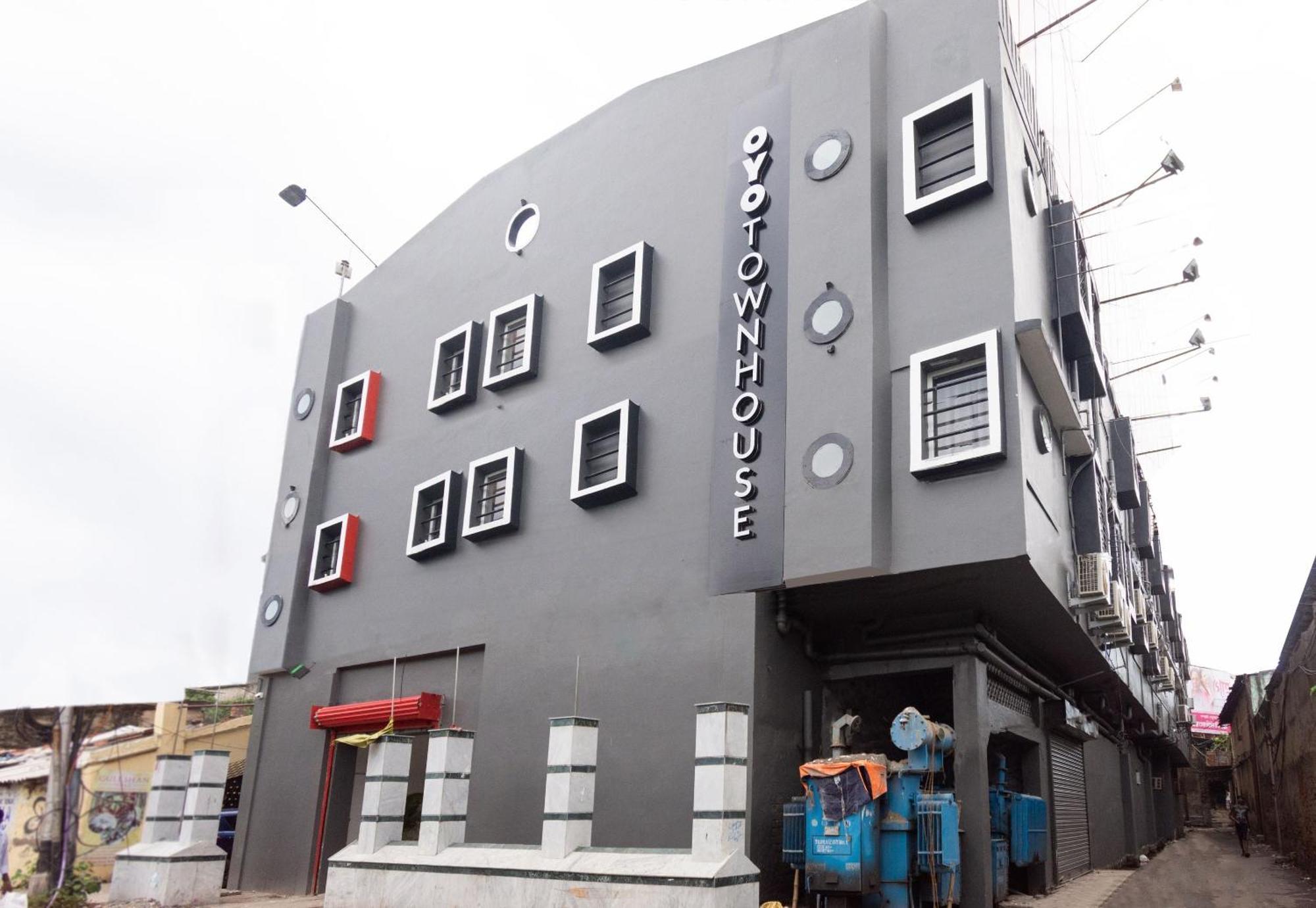 Townhouse Hotel Mannat International Calcutta Buitenkant foto