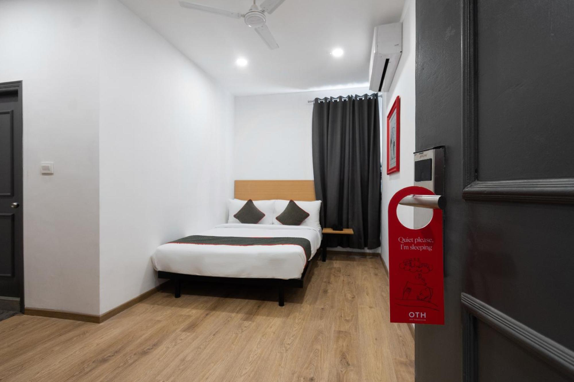 Townhouse Hotel Mannat International Calcutta Buitenkant foto